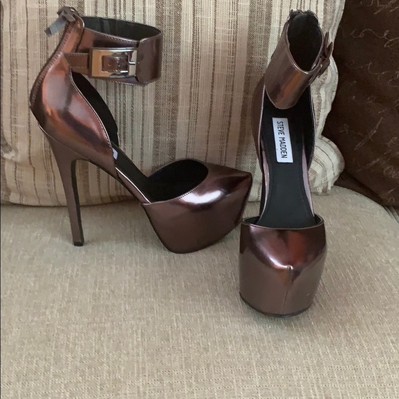 Steve Madden Shoes - Steve Madden platform heels -sz 7.5